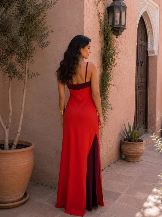 Ylva | Vestito halter con spacco